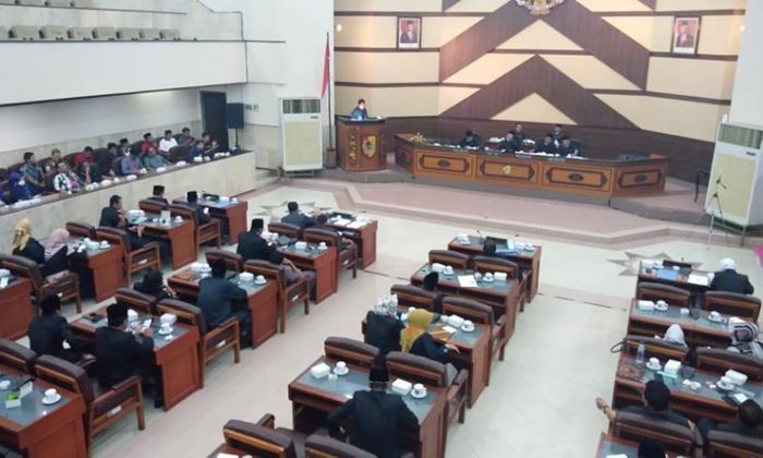 Tugas Panitia Angket Selesai, Sejumlah Fraksi DPRD Jember Ajukan Hak Menyatakan Pendapat Tugas Panitia Angket Selesai, Sejumlah Fraksi DPRD Jember Ajukan Hak Menyatakan Pendapat