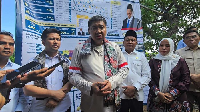 Menteri PKP Tinjau Program BSPS di Bangkalan, Tekankan Agar Bedah Rumah Tepat Sasaran
