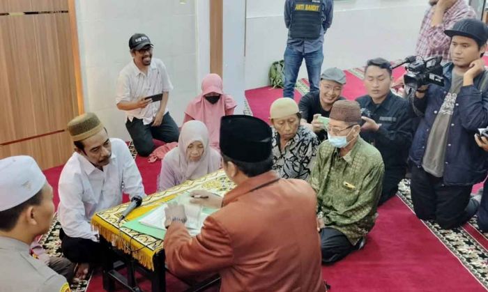 Jadi Tersangka, Tahanan Narkoba dan Judi di Surabaya ini Nekat Ijab Kabul Jadi Tersangka, Tahanan Narkoba dan Judi di Surabaya ini Nekat Ijab Kabul