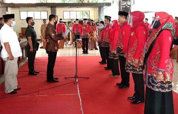 Kukuhkan Pengurus KTNA, Bupati Nganjuk: Jangan Hanya Simbol, Jadilah Agen Perubahan