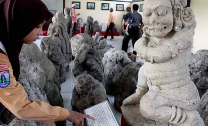 Museum Wajakensis Tulungagung Kelebihan Kapasitas, Sejumlah Koleksi Dibiarkan Berada di Luar Ruangan Museum Wajakensis Tulungagung Kelebihan Kapasitas, Sejumlah Koleksi Dibiarkan Berada di Luar Ruangan