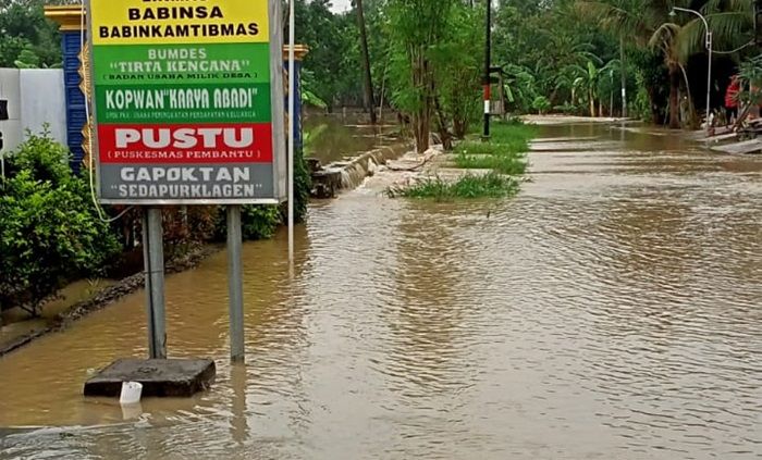 Kembali Meluap, Pengerukan Anak Kali Lamong di Benjeng Gresik Dihentikan Sementara Kembali Meluap, Pengerukan Anak Kali Lamong di Benjeng Gresik Dihentikan Sementara