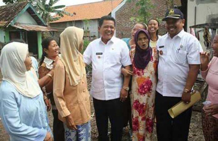 Korban Puting Beliung di Gadingrejo Dapat Bantuan Rehab Rumah dari Pemkot Pasuruan Korban Puting Beliung di Gadingrejo Dapat Bantuan Rehab Rumah dari Pemkot Pasuruan