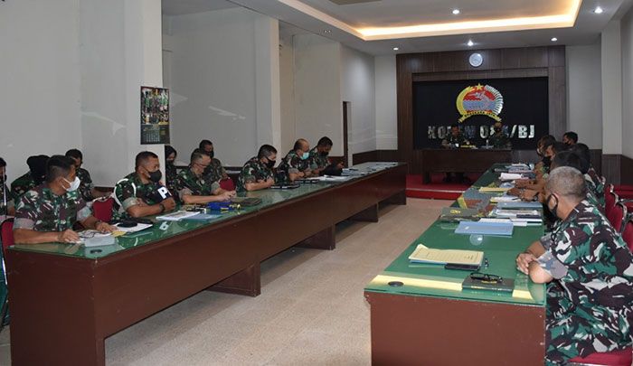 Danrem 084/BJ Pimpin Sidang Pankar UKP Danrem 084/BJ Pimpin Sidang Pankar UKP