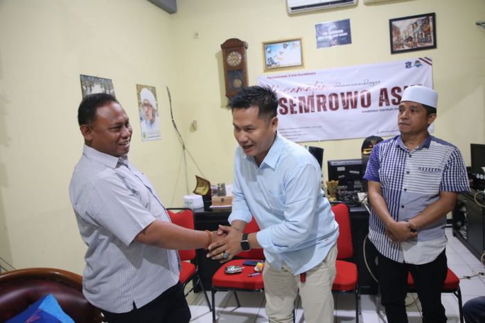 Konflik Antara Camat Asemrowo dan Ormas BNPM Berakhir Damai Konflik Antara Camat Asemrowo dan Ormas BNPM Berakhir Damai