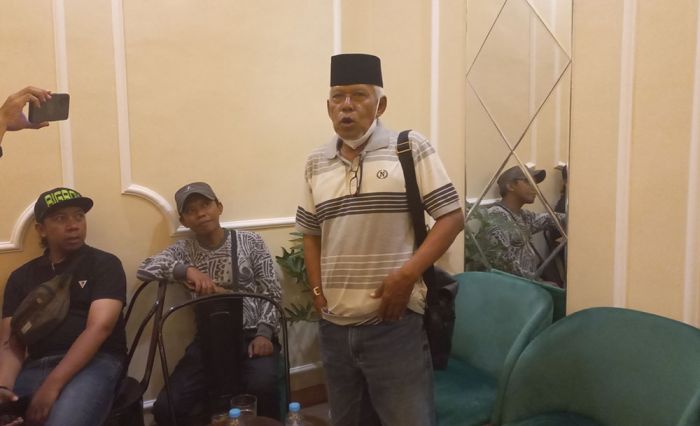 LSM Barisan Pembela Pondok Pesantren Kecam Pembuat Gaduh di Mojokerto LSM Barisan Pembela Pondok Pesantren Kecam Pembuat Gaduh di Mojokerto