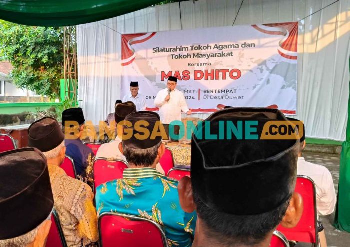 Tokoh Agama dan Masyarakat di Desa Duwet Deklarasikan Dukung Dhito-Dewi di Pilbup Kediri 2024 Tokoh Agama dan Masyarakat di Desa Duwet Deklarasikan Dukung Dhito-Dewi di Pilbup Kediri 2024