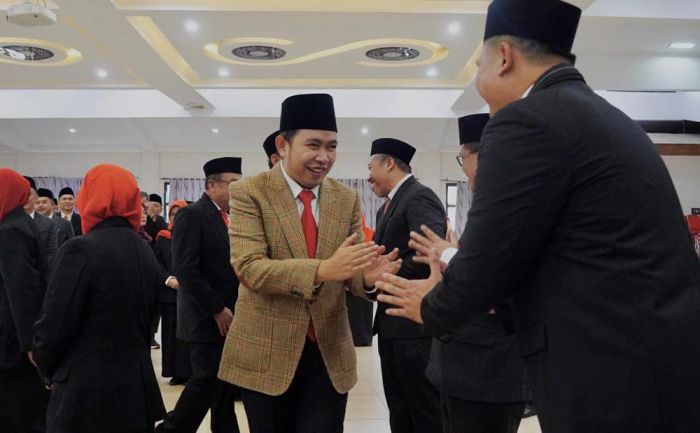 Lantik Puluhan Kepala Puskesmas, Gus Fawait Sorot Angka Stunting, AKI, dan AKB