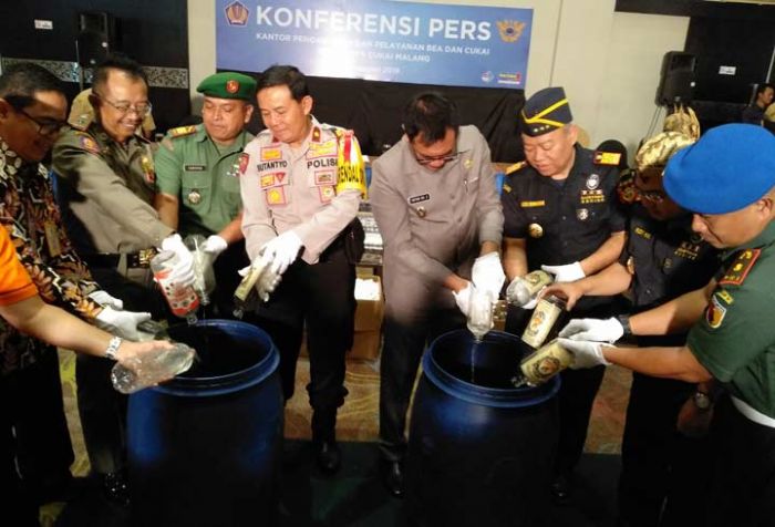 Bea dan Cukai Malang Berhasil Lampaui Target Bea dan Cukai Malang Berhasil Lampaui Target