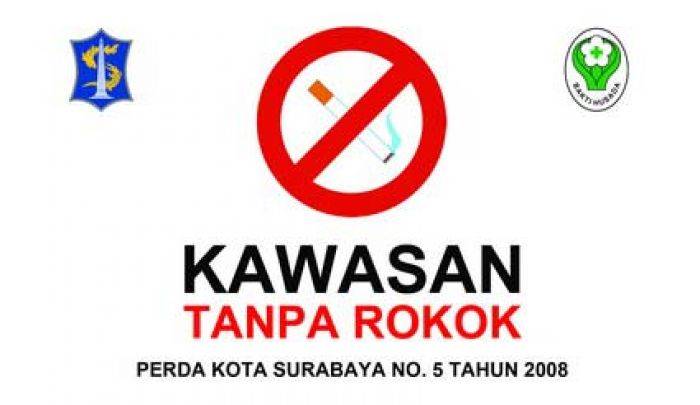 Dilarang Jual Rokok Sembarangan! Semua Tempat Umum di Surabaya Bebas Asap