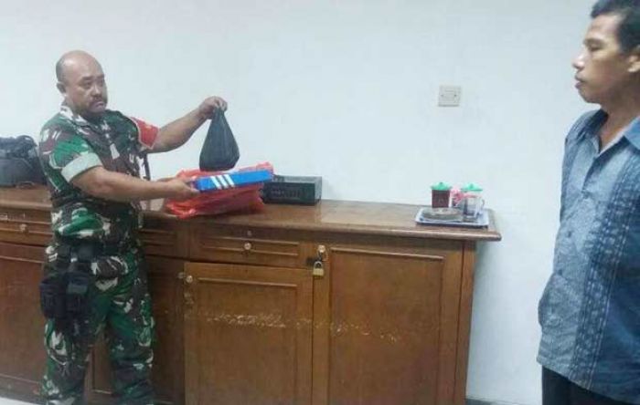 Dibungkus Kardus, Mayat Bayi Perempuan Dibuang di Terminal Purabaya Dibungkus Kardus, Mayat Bayi Perempuan Dibuang di Terminal Purabaya