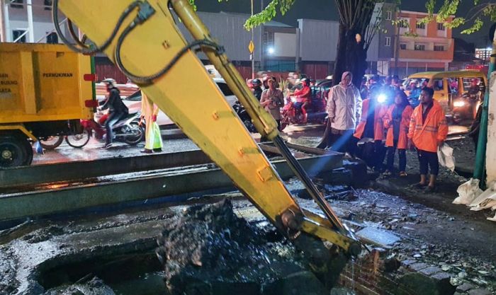 BMKG Sampaikan Peringatan Dini, Pemkot Surabaya Mulai Sebar Personel