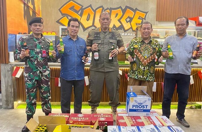 Komisi A DPRD Sidoarjo Dampingi Satpol PP Gelar Operasi Cipta Kondisi Komisi A DPRD Sidoarjo Dampingi Satpol PP Gelar Operasi Cipta Kondisi
