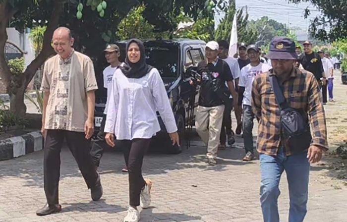 Blusukan ke Banaran, Calon Wali Kota Feri Veronica Silviana Jalan Kaki ke Gang-Gang Blusukan ke Banaran, Calon Wali Kota Feri Veronica Silviana Jalan Kaki ke Gang-Gang