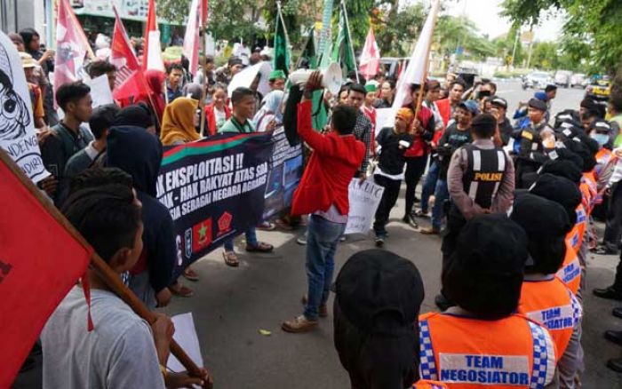 Gempar Jombang Gelar Demo Tolak Eksplorasi Lahan Pertanian