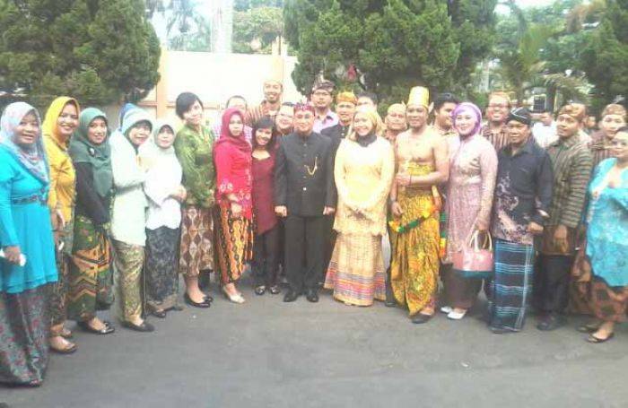 Hari Kartini Bikin Kinerja BPN Kabupaten Malang lebih Semangat Hari Kartini Bikin Kinerja BPN Kabupaten Malang lebih Semangat