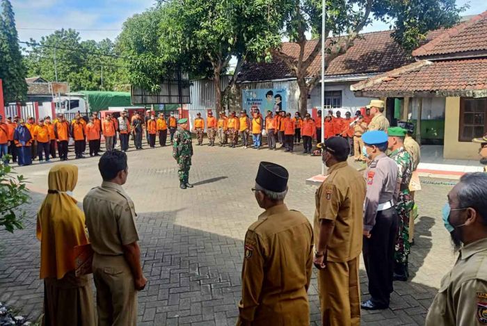Antisipasi Bencana, Anggota Koramil dan Polsek Mantingan Gelar Apel Kesiapsiagaan Antisipasi Bencana, Anggota Koramil dan Polsek Mantingan Gelar Apel Kesiapsiagaan