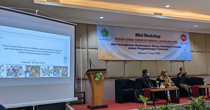 Mencari Model Sekolah Toleransi, Komunitas BrangWetan Gelar Mini Workshop Mencari Model Sekolah Toleransi, Komunitas BrangWetan Gelar Mini Workshop