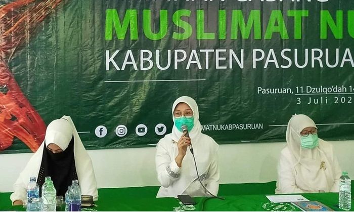 Ning Fitri Sejak Awal Kampanyekan Gerakan Pakai Masker ke Masyarakat Ning Fitri Sejak Awal Kampanyekan Gerakan Pakai Masker ke Masyarakat