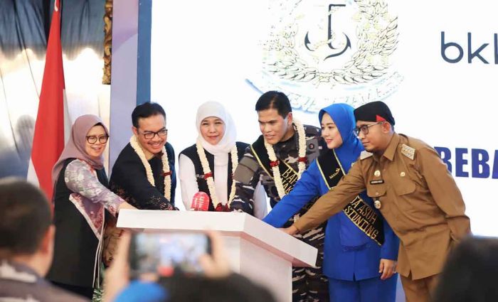 Gubernur Khofifah Apresiasi Program Keluarga Keren Bebas Stunting di Sumenep Gubernur Khofifah Apresiasi Program Keluarga Keren Bebas Stunting di Sumenep