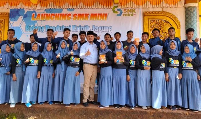 Gelar Pelatihan Membuat Kripik Jagung, SMK Mambaus Salam Siap Cetak Siswa Berjiwa Entrepreneur