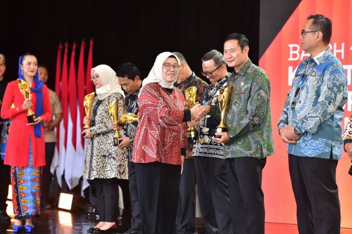 Innovative Government Award (IGA) 2025: Pemkab Lamongan Dinobatkan Sebagai Daerah Terinovatif