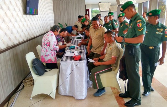 Peringati HKSN, TNI-Polri di Pasuruan Antre Donor Darah