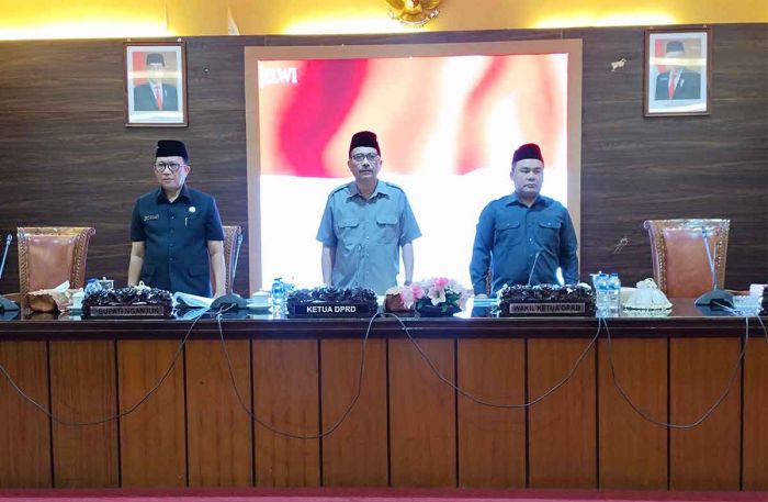 Paripurna DPRD Nganjuk: Mendengar Jawaban Bupati Terhadap Pandangan Fraksi-Fraksi Paripurna DPRD Nganjuk: Mendengar Jawaban Bupati Terhadap Pandangan Fraksi-Fraksi