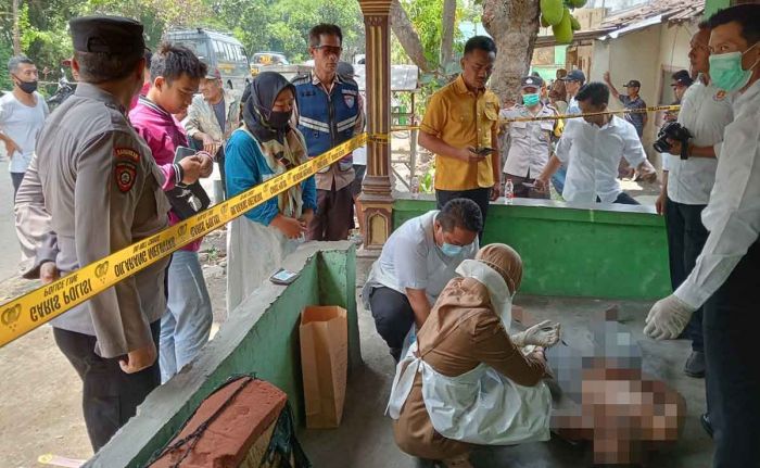 Diduga Akibat Tenggak Miras, Pria di Kediri Ditemukan Tewas Diduga Akibat Tenggak Miras, Pria di Kediri Ditemukan Tewas