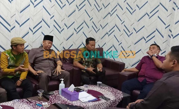 Hasil Visum Gadis yang Diperkosa 9 Orang Beda, Dewan Geruduk RSUD Sampang