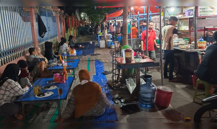 Kartini Street Food, Tempat Kuliner Malam di Bojonegoro Kartini Street Food, Tempat Kuliner Malam di Bojonegoro