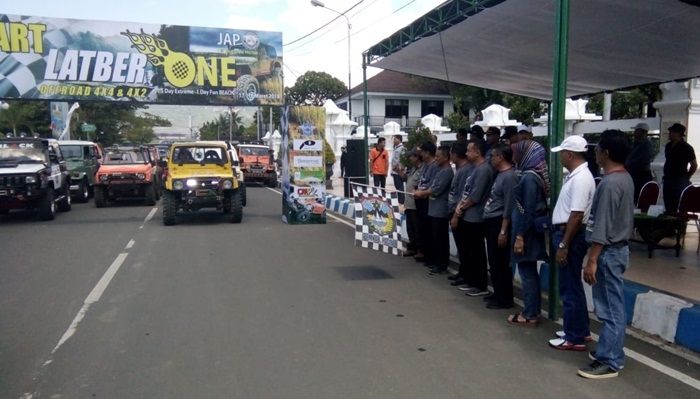 Bupati Indartato: Off Road Bisa Jadi Ajang Promosi Pariwisata di Pacitan Bupati Indartato: Off Road Bisa Jadi Ajang Promosi Pariwisata di Pacitan