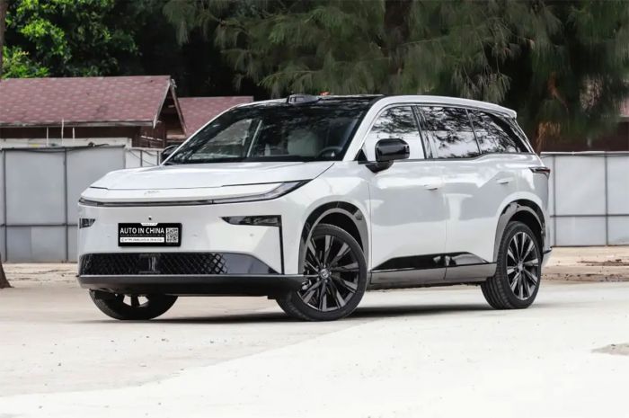 Toyota Luncurkan bZ3X Versi Setir Kanan, Ini Spesifikasinya