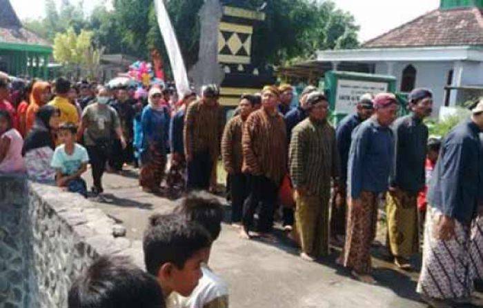 Ribuan Warga di Kediri Ribuan Warga di Kediri
