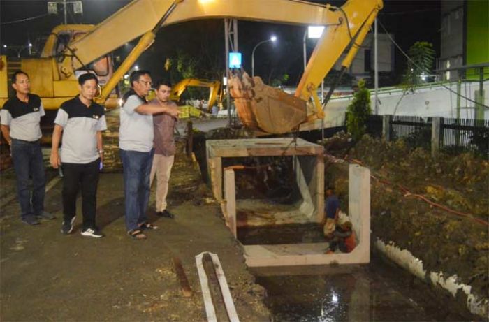 Ketua DPRD Gresik Tagih Janji DPUTR Tuntaskan Proyek Sebelum Tutup Tahun Ketua DPRD Gresik Tagih Janji DPUTR Tuntaskan Proyek Sebelum Tutup Tahun