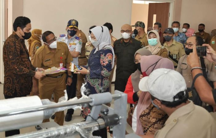 Wali Kota Batu Resmikan Rumah Kemasan Sentra Industri Menengah Wali Kota Batu Resmikan Rumah Kemasan Sentra Industri Menengah