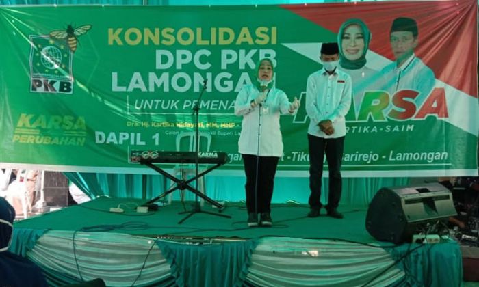 Pilkada Lamongan 2020: Kartika Minta Warga Nahdliyin Bersatu Menangkan Karsa Pilkada Lamongan 2020: Kartika Minta Warga Nahdliyin Bersatu Menangkan Karsa