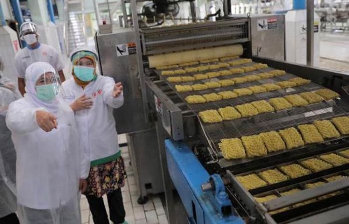 Dongkrak Ekonomi Jatim, Gubernur Khofifah: Industri Manufaktur-UMKM Jadi Andalan Pemulihan Ekonomi Dongkrak Ekonomi Jatim, Gubernur Khofifah: Industri Manufaktur-UMKM Jadi Andalan Pemulihan Ekonomi