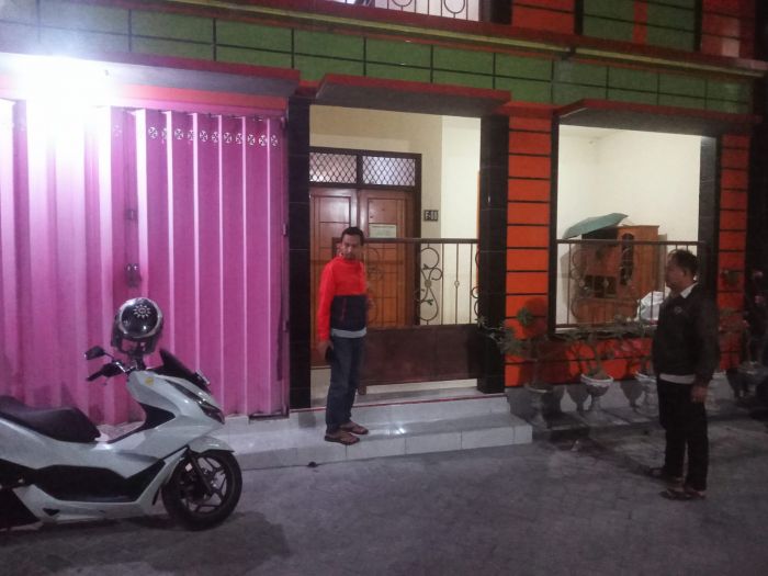 Polsek Kamal Bangkalan Selidiki Dugaan Kekerasan Sepasang Kekasih Mahasiswa UTM Polsek Kamal Bangkalan Selidiki Dugaan Kekerasan Sepasang Kekasih Mahasiswa UTM