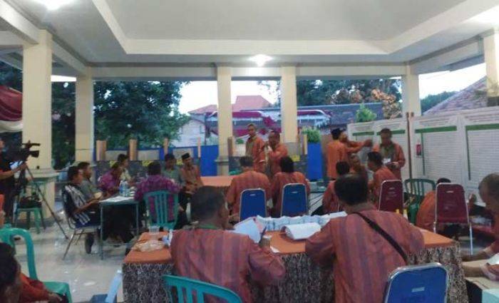 Sengketa Pilkades Bisa Diselesaikan di Tingkat Desa Sengketa Pilkades Bisa Diselesaikan di Tingkat Desa