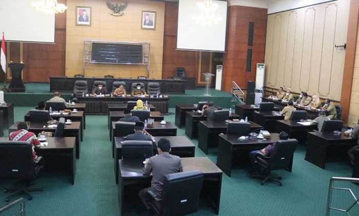Marak Tower Tak Berizin, Komisi A dan C DPRD Jombang Gelar Hearing dengan OPD Terkait