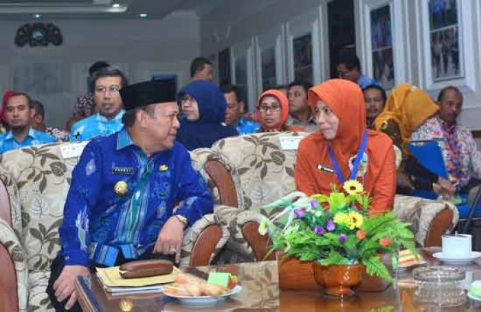 Dipameri Kawasan Jagung saat Kunjungan ke Lamongan, Dirjen Otda Kemendagri Tanya Soal Pemasaran Dipameri Kawasan Jagung saat Kunjungan ke Lamongan, Dirjen Otda Kemendagri Tanya Soal Pemasaran