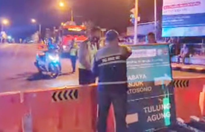 Jembatan Bandar Ngalim Kota Kediri Ditutup, Masyarakat Masih Bisa Gunakan Tiga Jembatan ini Jembatan Bandar Ngalim Kota Kediri Ditutup, Masyarakat Masih Bisa Gunakan Tiga Jembatan ini