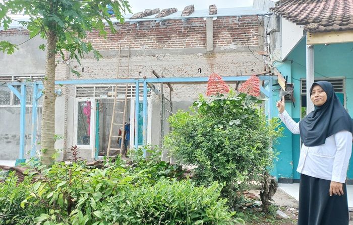 Rehab Madrasah Ibtidaiyah yang Disumbang Gus Barra Segera Rampung Rehab Madrasah Ibtidaiyah yang Disumbang Gus Barra Segera Rampung