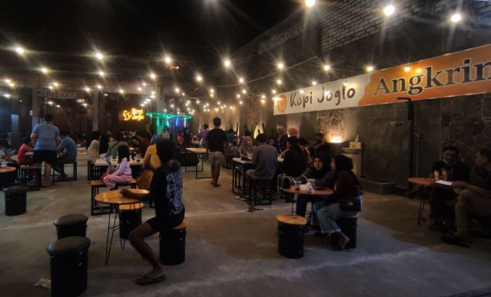 Resmi Dilaunching, Angkringan Kopi Joglo di Tuban Sasar Generasi Milenial Resmi Dilaunching, Angkringan Kopi Joglo di Tuban Sasar Generasi Milenial