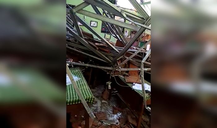 Baru Dibangun Tahun 2016, Ambruknya SDN Gentong Diduga karena Bangunan Tak Sesuai Bestek Baru Dibangun Tahun 2016, Ambruknya SDN Gentong Diduga karena Bangunan Tak Sesuai Bestek