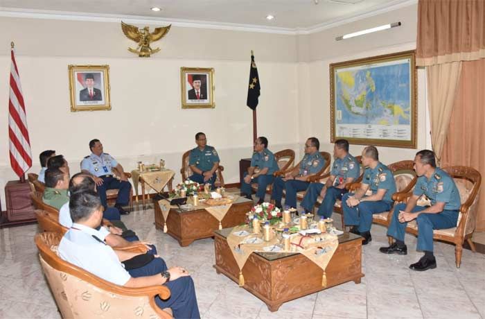 Danguspurlakoarmada II Terima Courtesy Call Peserta Sishanudnas XII Danguspurlakoarmada II Terima Courtesy Call Peserta Sishanudnas XII