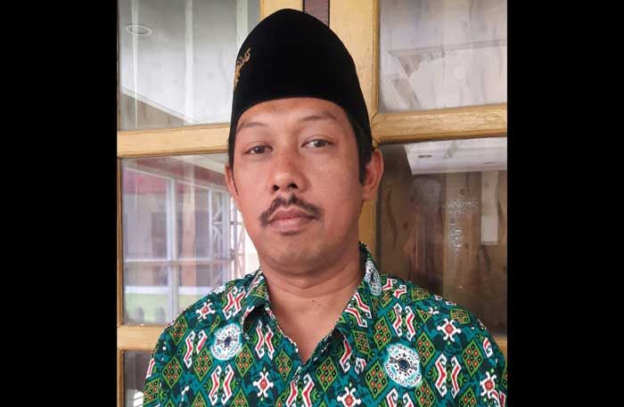 Tak Kunjung Diperbaiki, Ketua Pergunu Jatim Protes Kerusakan Jalan di Driyorejo