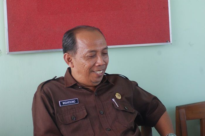 Main Pasang Logo Sembarangan, Pemkab Trenggalek Minta Kalender Ditarik dari Peredaran Main Pasang Logo Sembarangan, Pemkab Trenggalek Minta Kalender Ditarik dari Peredaran