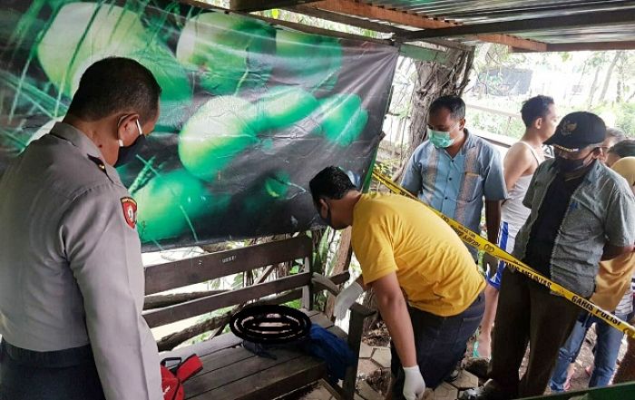 Jasad Bayi Usia Satu Hari Ditemukan di Dalam Ransel di Jombang Jasad Bayi Usia Satu Hari Ditemukan di Dalam Ransel di Jombang
